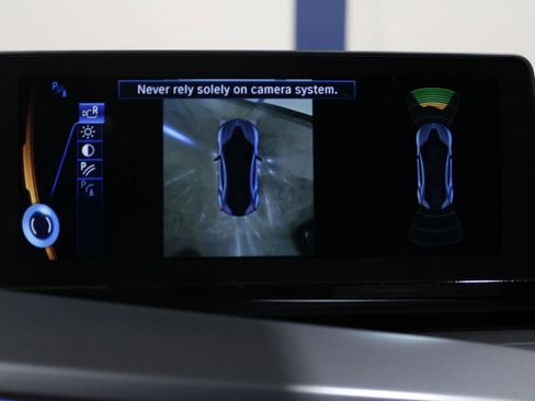 Used 2017 BMW i8 AWD/4WD image 28