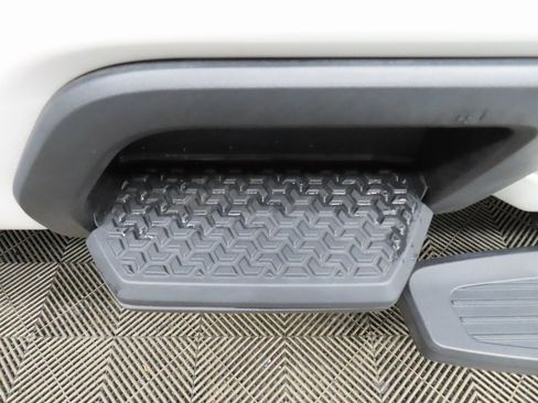 Used 2025 GMC Sierra 2500 Denali w/ Technology Package image 39