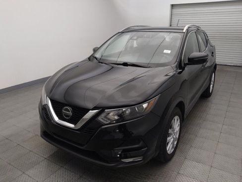 Used 2022 Nissan Rogue Sport SV FWD image 15