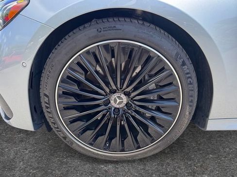 Used 2025 Mercedes-Benz E 450 4MATIC Sedan image 9