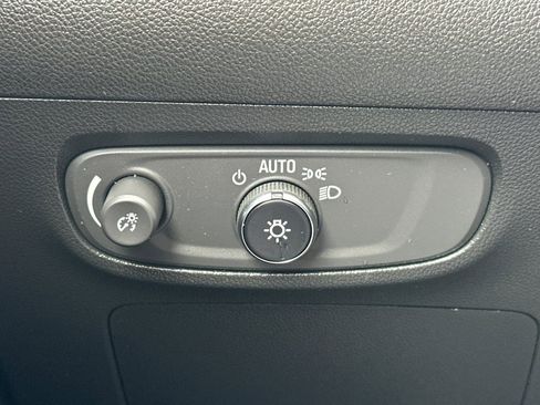 Used 2024 Buick Encore GX Preferred image 35