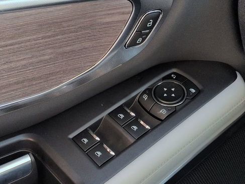 New 2025 Ford Expedition Platinum w/ Platinum Ultimate Package image 27