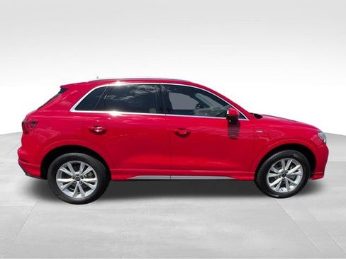 Used 2025 Audi Q3 2.0T Premium Plus w/ Premium Plus Package AWD/4WD image 7