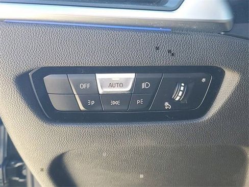 Used 2023 BMW 430i xDrive Convertible w/ Convenience Package image 26