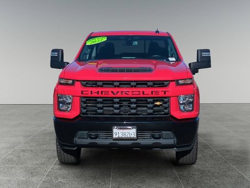 Used 2022 Chevrolet Silverado 2500 Custom w/ Custom Value Package image 8