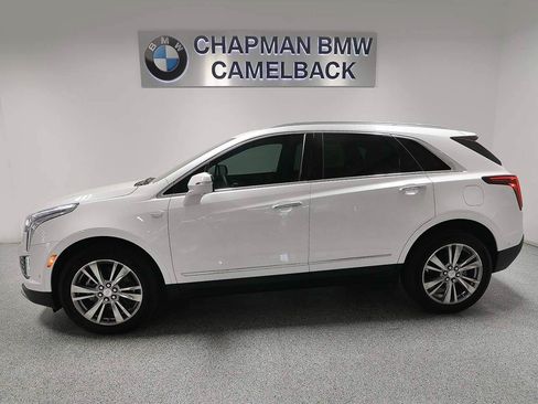 Used 2026 Cadillac XT5 Premium Luxury w/ Driver Assist Package FWD image 3