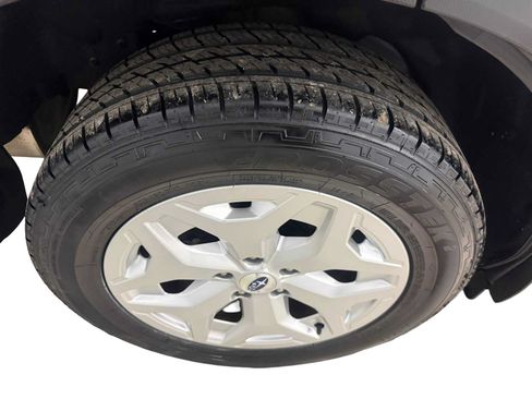 Used 2019 Subaru Forester w/ Alloy Wheel Package AWD/4WD image 13