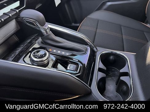 New 2026 GMC Canyon AT4 image 18