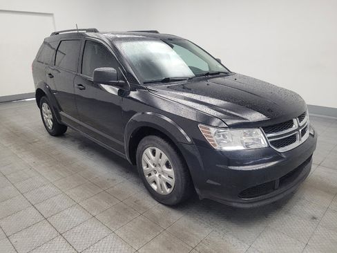 Used 2020 Dodge Journey SE FWD image 13