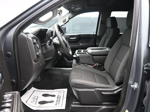 Used 2021 Chevrolet Silverado 1500 Custom AWD/4WD image 9