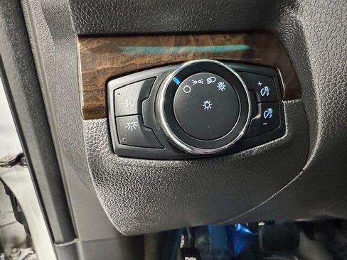 Used 2014 Ford Explorer Limited image 15