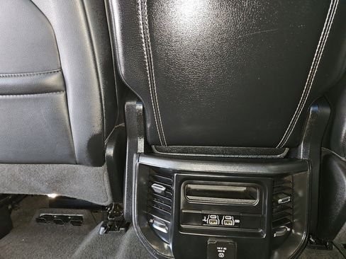 Used 2020 RAM 1500 Laramie image 18