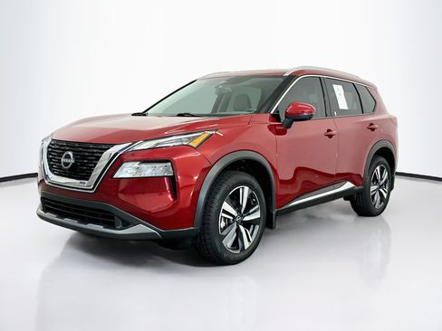 Used 2023 Nissan Rogue SL AWD/4WD image 3