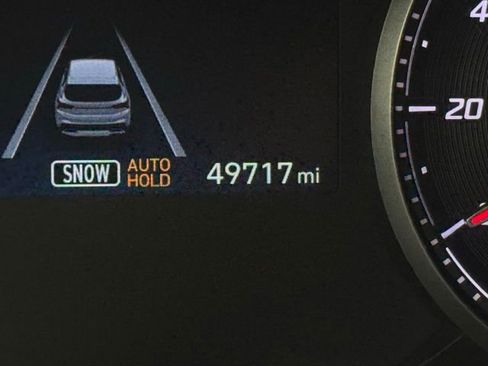 Used 2023 Hyundai Santa Fe SEL image 28