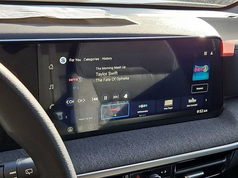 New 2026 Nissan Kicks SV w/ SV Premium Package image 15