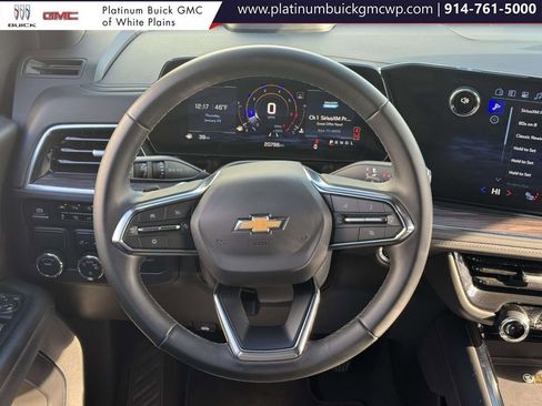 Used 2025 Chevrolet Tahoe LT image 14