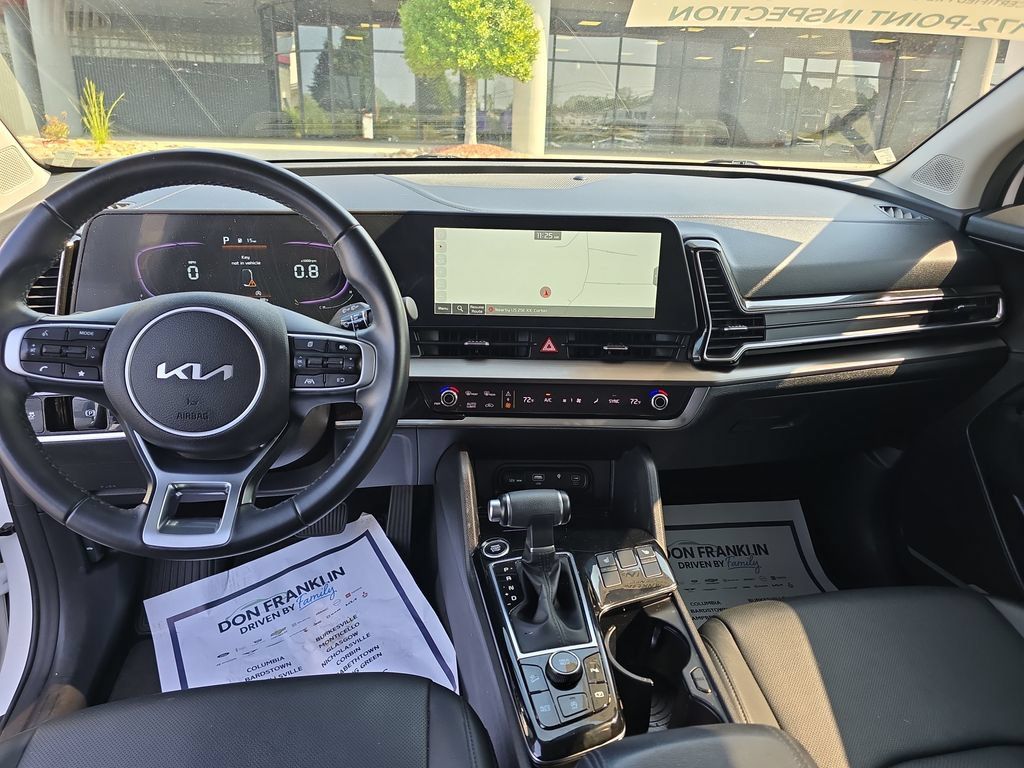 Used 2023 Kia Sportage EX FWD image 17