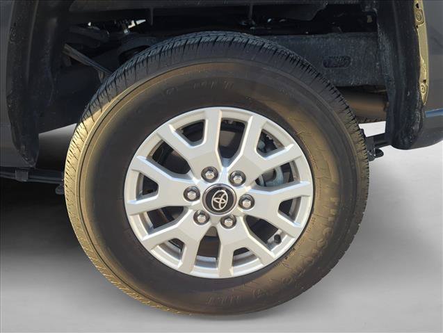 Certified 2025 Toyota Tacoma SR w/ SR Upgrade Package AWD/4WD image 6