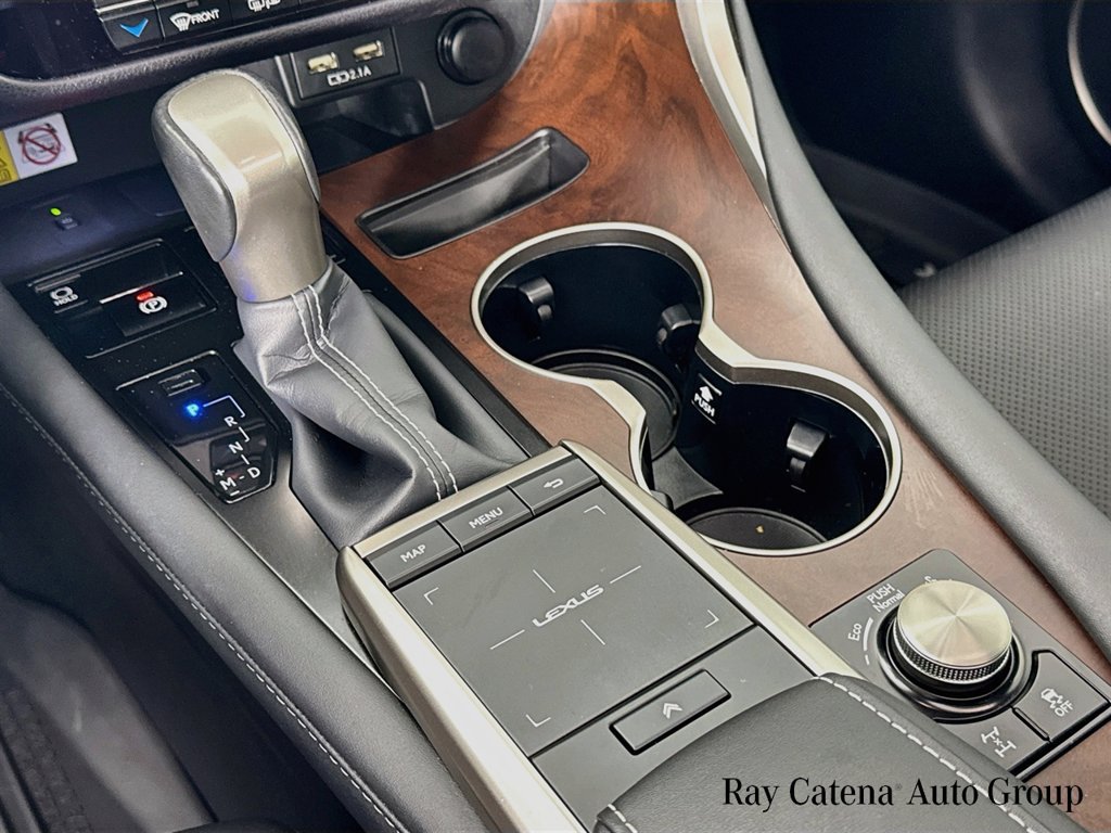 Certified 2022 Lexus RX 350 AWD w/ Premium Package image 17