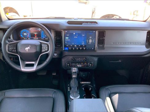 Used 2025 Ford Bronco Big Bend AWD/4WD image 16