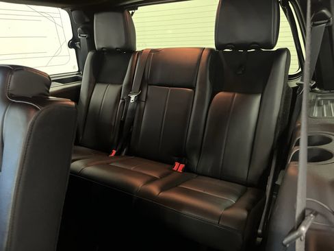 Used 2016 Ford Expedition Limited w/ Equipment Group 301A AWD/4WD image 25