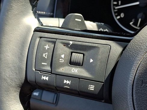 Certified 2023 Nissan Pathfinder SL w/ SL Premium Package AWD/4WD image 25