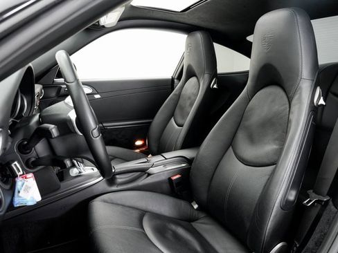 Used 2011 Porsche 911 Carrera S image 5