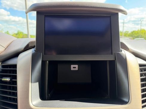 Used 2017 GMC Yukon XL Denali w/ Open Road Package image 25