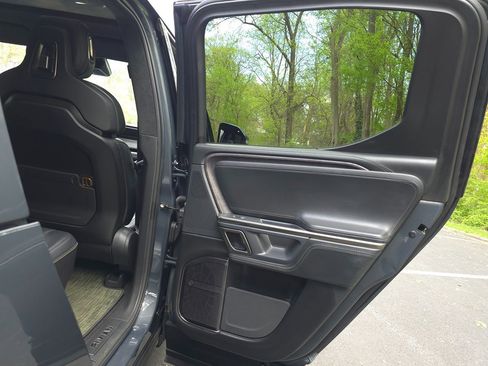 Used 2024 Rivian R1T Adventure image 24