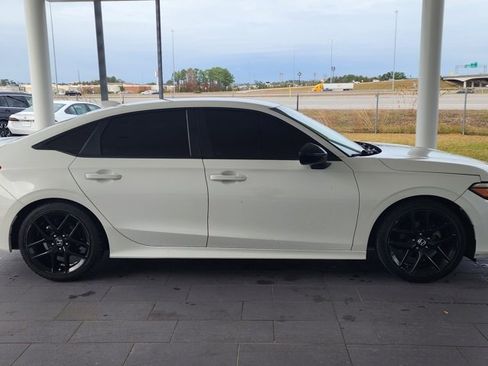 Used 2022 Honda Civic Sport image 5