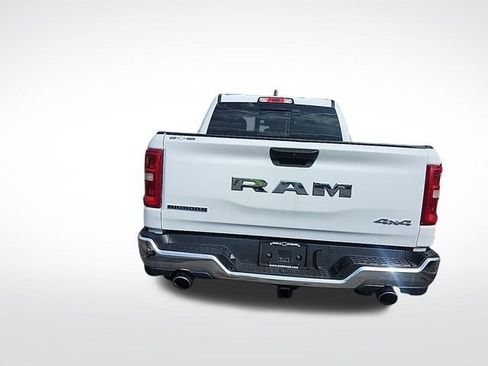 Used 2025 RAM 1500 Big Horn AWD/4WD image 8