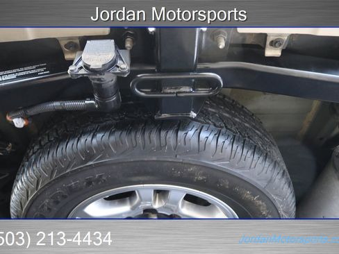 Used 2006 Toyota Sequoia Limited image 32