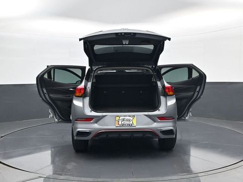 Used 2023 Buick Encore GX Select w/ Sport Touring Package FWD image 32