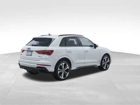 Used 2022 Audi Q3 2.0T Premium Plus w/ Premium Plus Package image 5