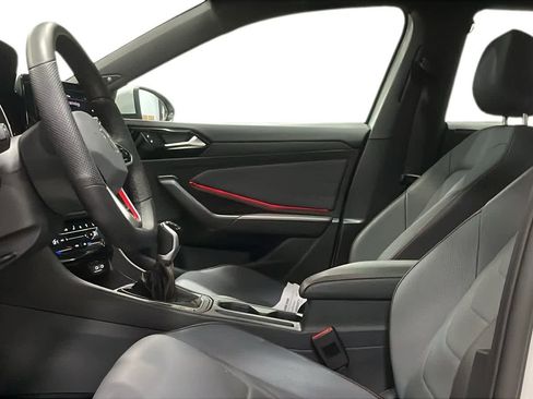 Used 2025 Volkswagen Jetta GLI Autobahn image 12