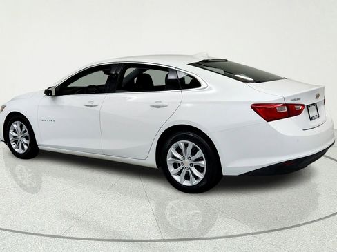 Used 2024 Chevrolet Malibu LT w/ LPO, Floor Liner Package FWD image 3
