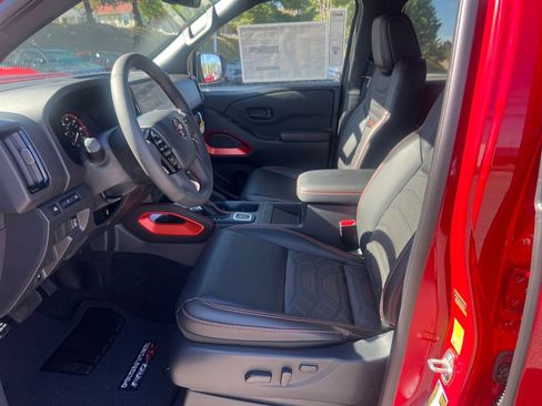New 2026 Nissan Frontier PRO-4X w/ Pro Premium Package AWD/4WD image 10