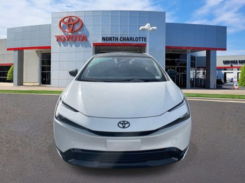 New 2026 Toyota Prius Plug-In Hybrid image 4