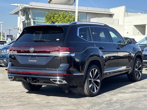New 2026 Volkswagen Atlas SEL Premium R-Line AWD/4WD image 5