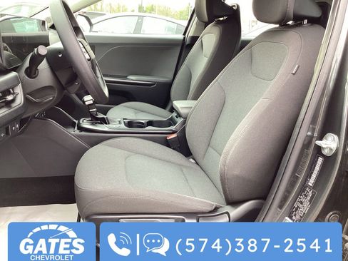 Used 2025 Kia K4 FWD image 10
