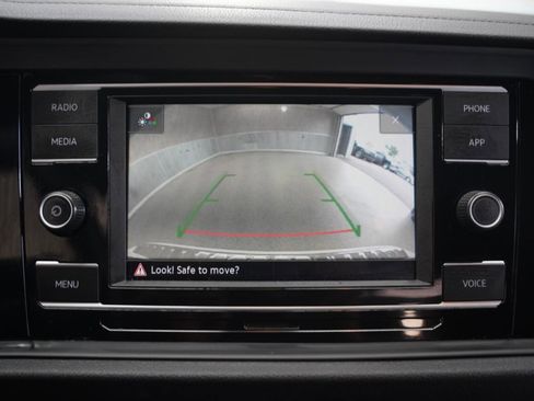 Used 2020 Volkswagen Jetta R-Line w/ R-Line Cold Weather Package FWD image 19