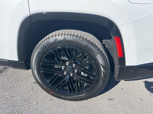 New 2026 Jeep Grand Wagoneer Limited image 28