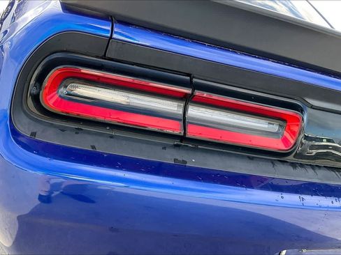 Used 2021 Dodge Challenger R/T Scat Pack RWD image 31