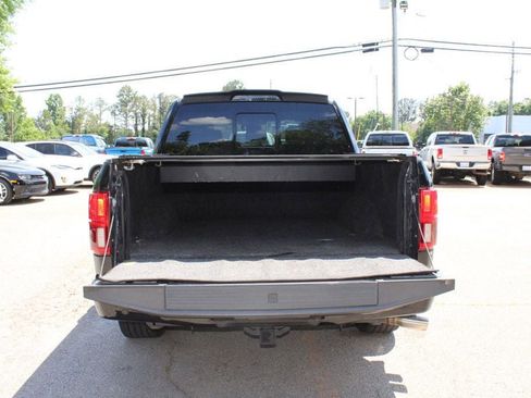 Used 2018 Ford F150 XLT w/ Equipment Group 302A Luxury AWD/4WD image 9