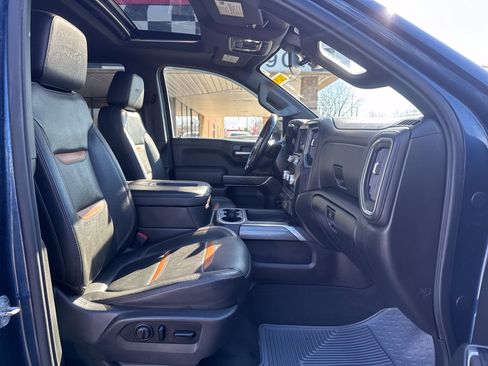 Used 2019 GMC Sierra 1500 AT4 w/ AT4 Premium Package AWD/4WD image 28