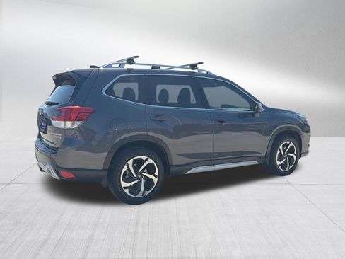 Used 2022 Subaru Forester Touring w/ Popular Package #2 AWD/4WD image 7