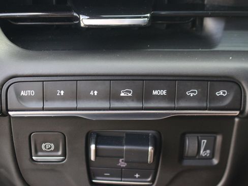 Used 2021 Cadillac Escalade ESV Sport Platinum AWD/4WD image 29