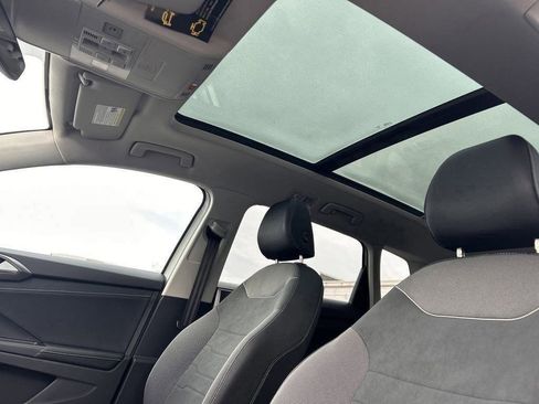 New 2026 Volkswagen Taos SE AWD/4WD image 23