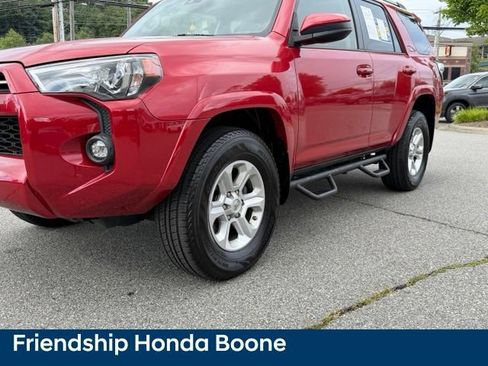 Used 2021 Toyota 4Runner SR5 AWD/4WD image 8