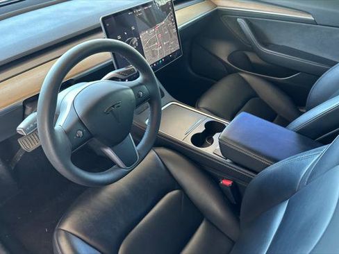 Used 2022 Tesla Model 3 Long Range image 9